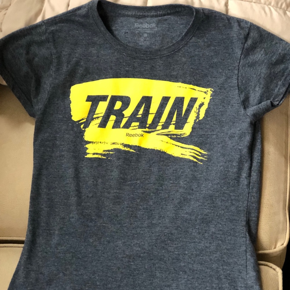 Reebok t-shirt
